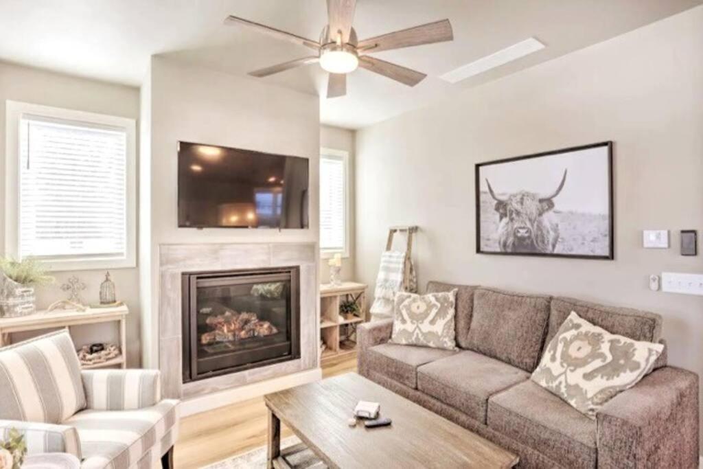New! Cozy & Modern Spearfish Home Near Downtown! Экстерьер фото